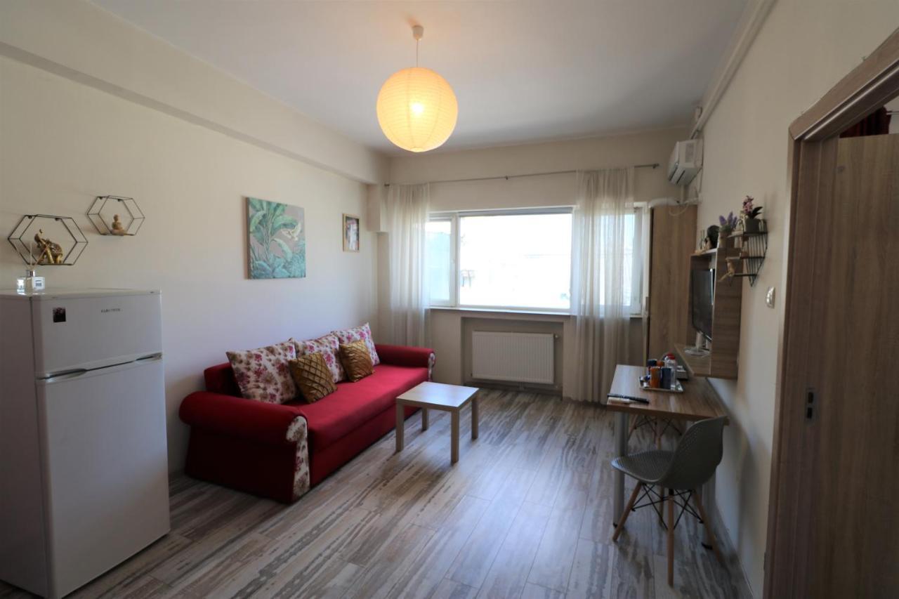 Charming Cozy Apartment - Old Town - Free Minibar Бухарест Экстерьер фото