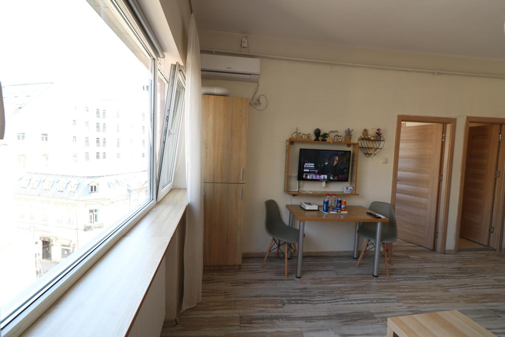 Charming Cozy Apartment - Old Town - Free Minibar Бухарест Экстерьер фото